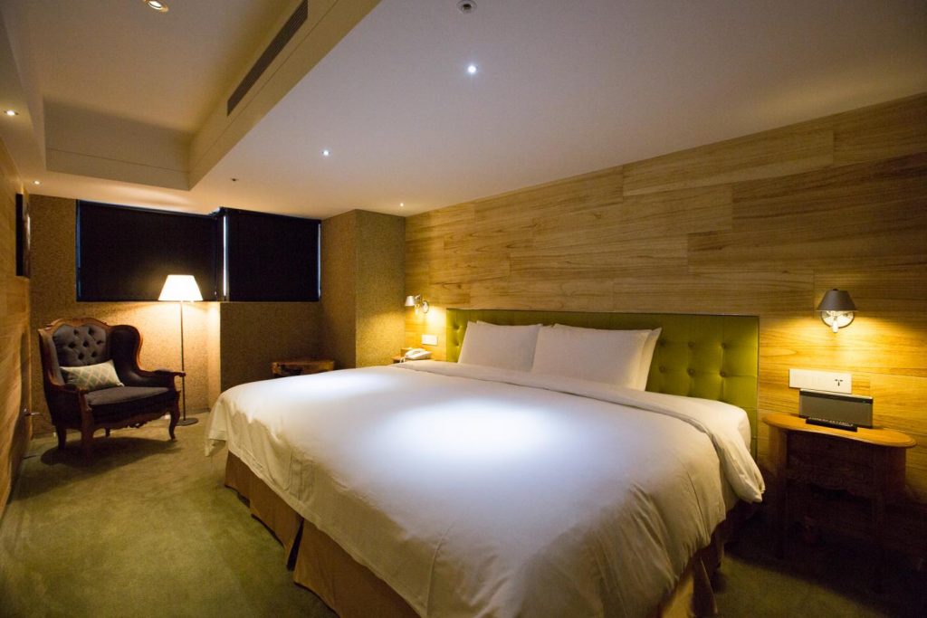 Room1