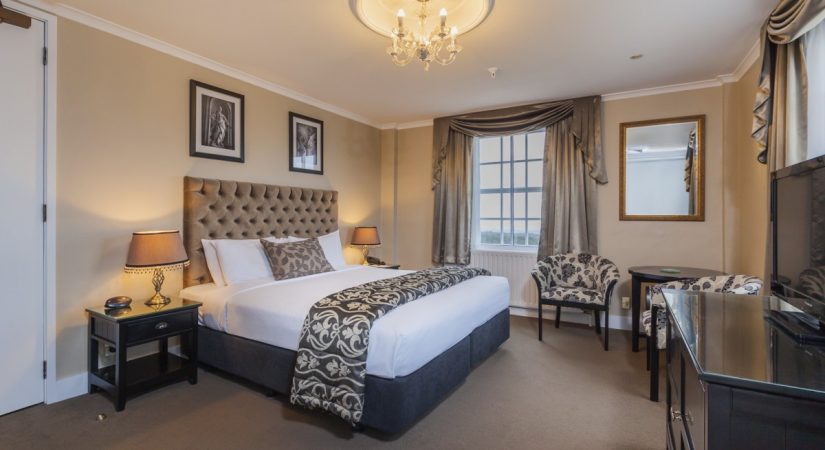 chateau-tongariro-our-rooms-heritage-image