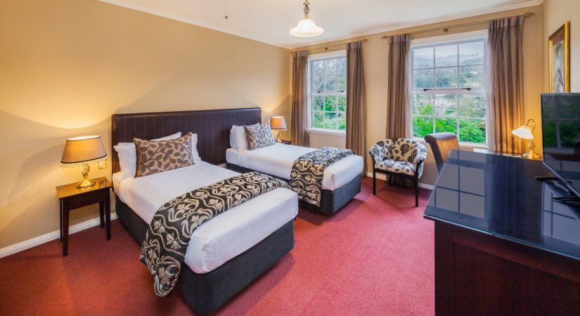 chateau-tongariro-our-rooms-tongariro-disability-image-02