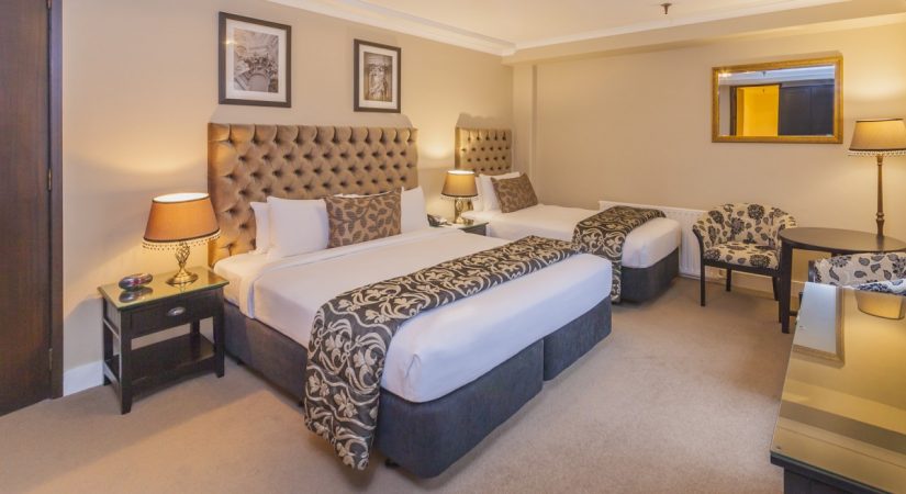 chateau-tongariro-our-rooms-heritage-king-single-featured-image