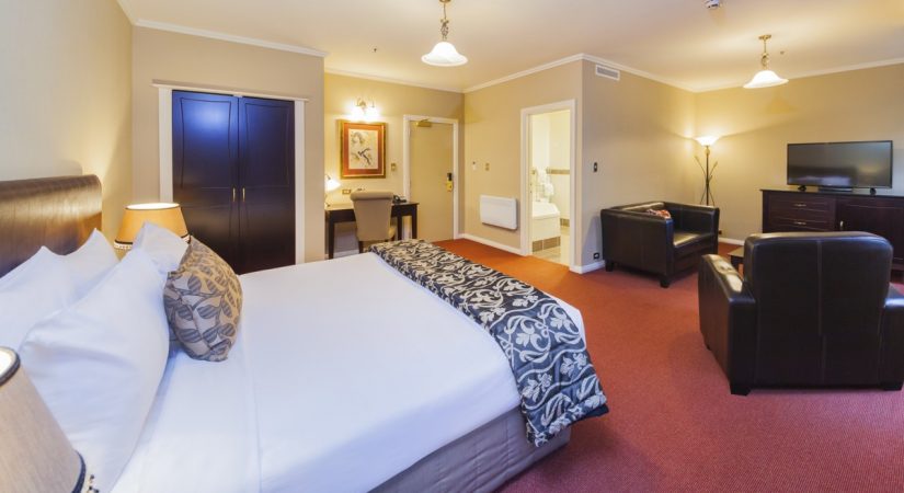 chateau-tongariro-our-rooms-executive-spa-suite-image