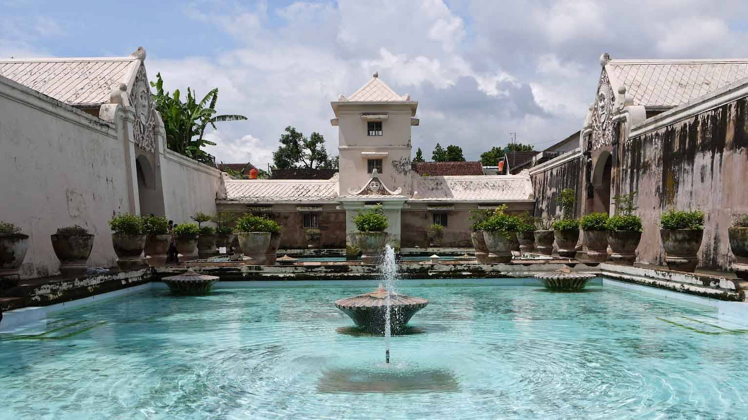 Tamansari (Water Castle) Yogyakarta Hotel Hotel Tentrem