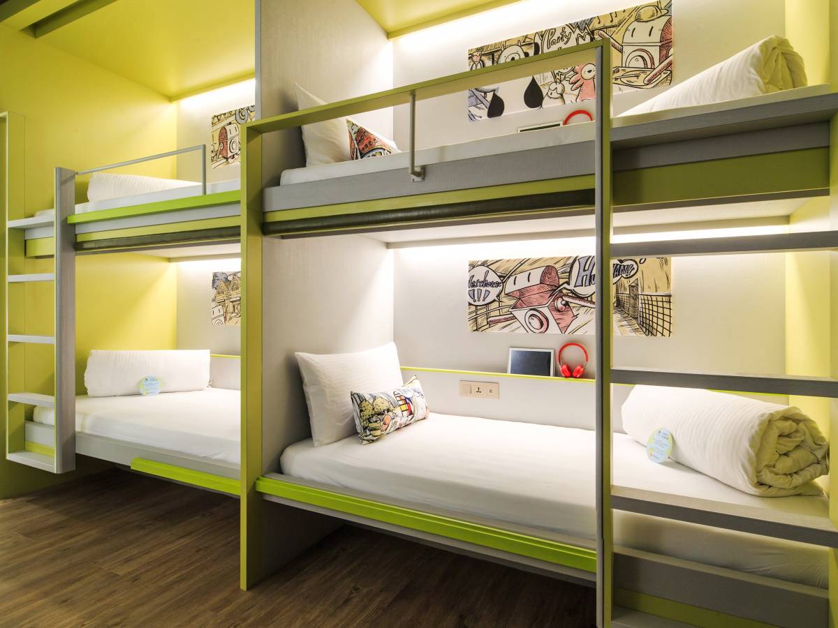 Guest Rooms Standard Quad Room Taipei Hotel Hua Shan Din