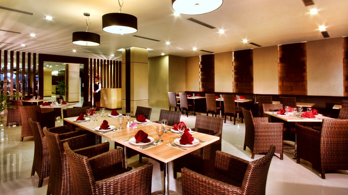 Restaurant Pontianak Hotel - Orchardz Hotel A. Yani