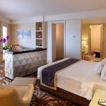 One-World-Hotel-Petaling-Jaya-Malaysia-rooms-Executive-Suite-Room-image01