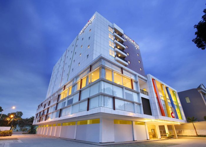 Jakarta and Greater Jakarta - Official Amaris Hotel website