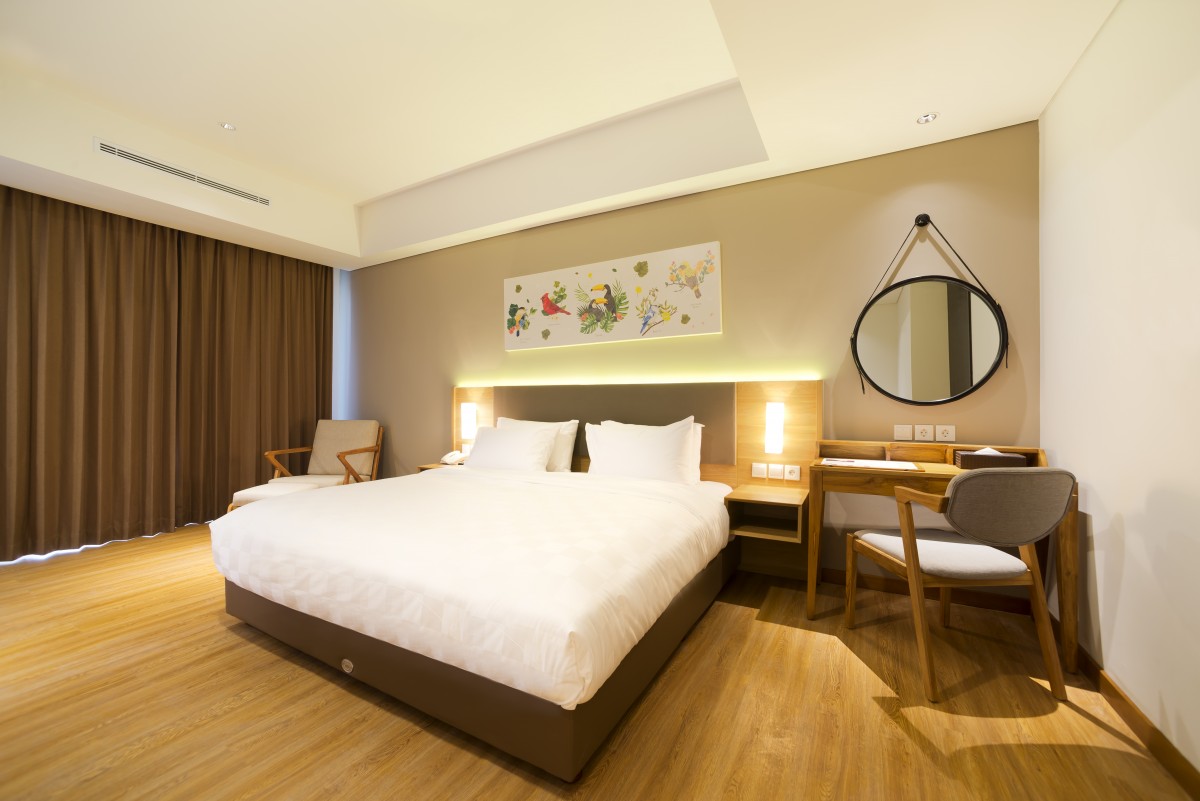 3 Bedrooms Apartment in Jakarta, Aviary Hotel Bintaro